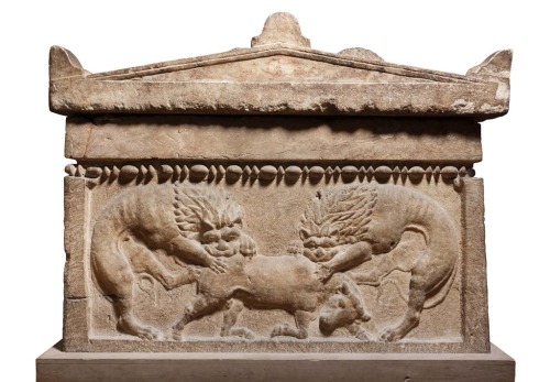 theancientwayoflife:~ Sarcophagus and lid with husband and wife.Culture: Italic, EtruscanPeriod: Lat