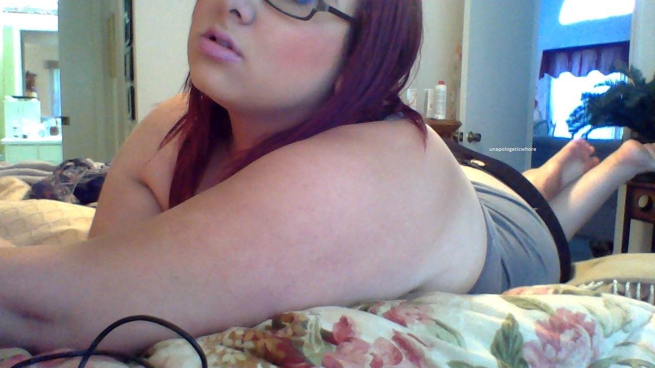 unapologeticwhore:  I’ve been really into my body lately, if you haven’t been