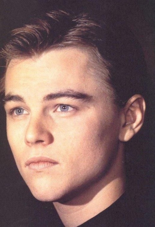 leow-dicaprio: Leonardo DiCaprio photographed in 1998.