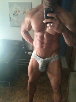 hyper-masculine:  HYPER-MASCULINE ♂ ► http://hyper-masculine.tumblr.com/ ◄