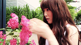 eunhasmom:  #HappyYujuDay 