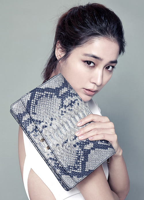 Lee Min Jung - Vincis Bench F/W Collection Pics