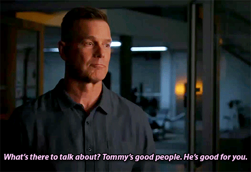 Bobby Approving Of Buck's Relationship With Tommy!!