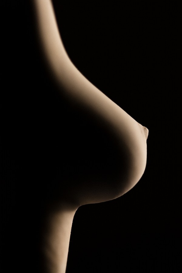 500pxpopularnude:  unreal by SvenRausch , via http://ift.tt/1ptukBd