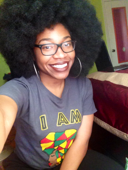 Queenprotein:  Chizohfro:fun Fact: A Random Man At Wal-Mart Told Me I Had A Lovely