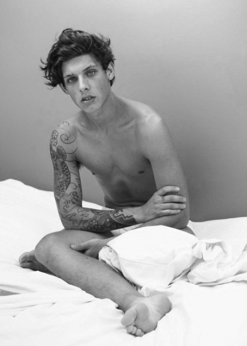 hnbw:  troy swindail  hombres naturales dot com | hnbw & hncl.instagram | twitter | facebook | pinterest