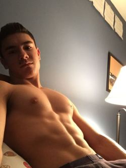 lastud4fun:  Got a big dick? Kik me at JAKEWHAAT.