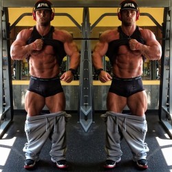 drwannabe:  Joey Sergo