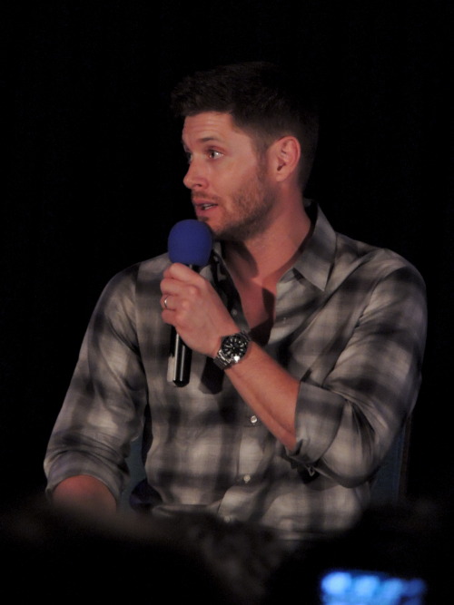 ferreandsquare:Jensen Ackles (&frac12;) | Salute to Supernatural (DCCon) | May 2014Photos by Kate Mo