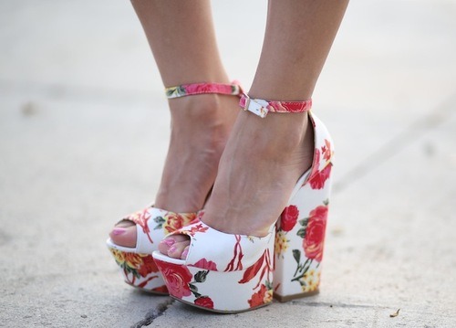 O ya, hot, I want these for my wife