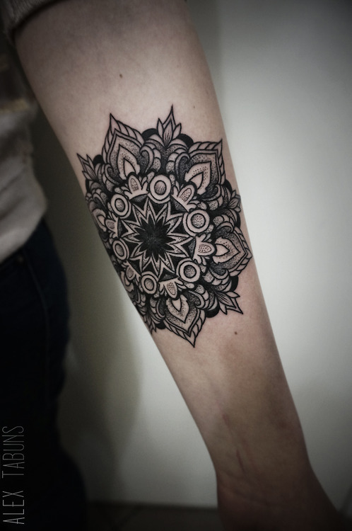 letliveintheend:  band/tattoo blog † 