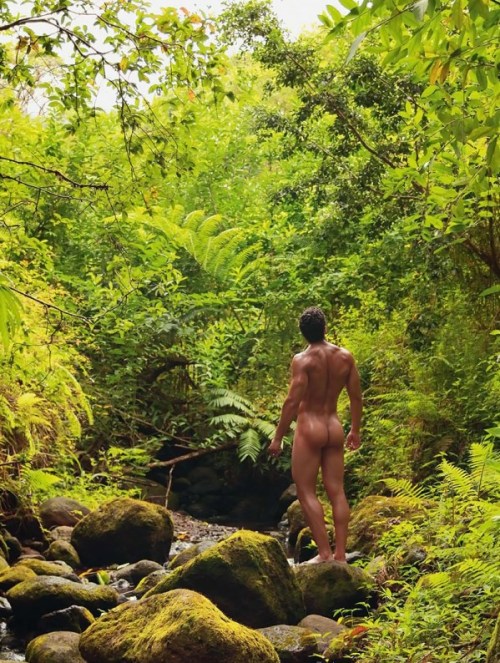 adzymarc:  Bums, bums, bums ….  the views are amazing!