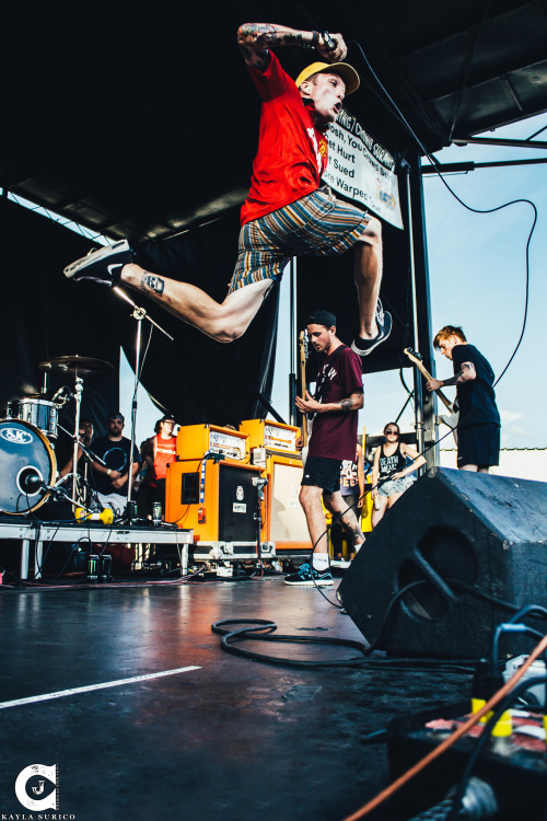 kayla-surico:Neck Deep (neckdeepofficial)July 27, 2014Vans Warped Tour - Orlando, FLFacebook | Flick