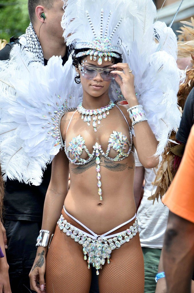 sexandsexystuff:  Rihanna