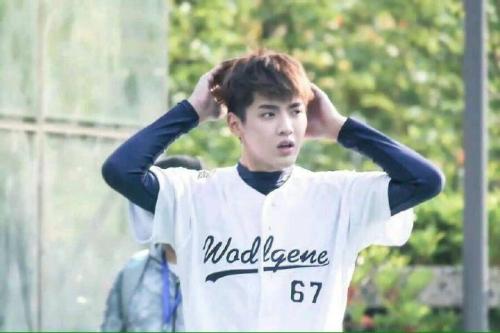 KrisBar Wu Yi Fan as Chen Zheng In “Turns Out You Are Still Here” Kris looks good in baseball unifor