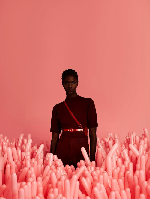 ohthentic:  shadesofblackness:   THAINA OS FOR FGUK MAGAZINE BY TRAVYS OWEN.   Oh