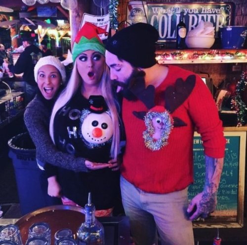 youllremainmyhumbleservant:  bimbo-stripper: masterstoybarbie: @thedarksadisticmaster  classy outfit, get his attention ; )  I have a hard time seeing Rudolph not being able to play any reindeer games. I am certain I can think of one or two. 
