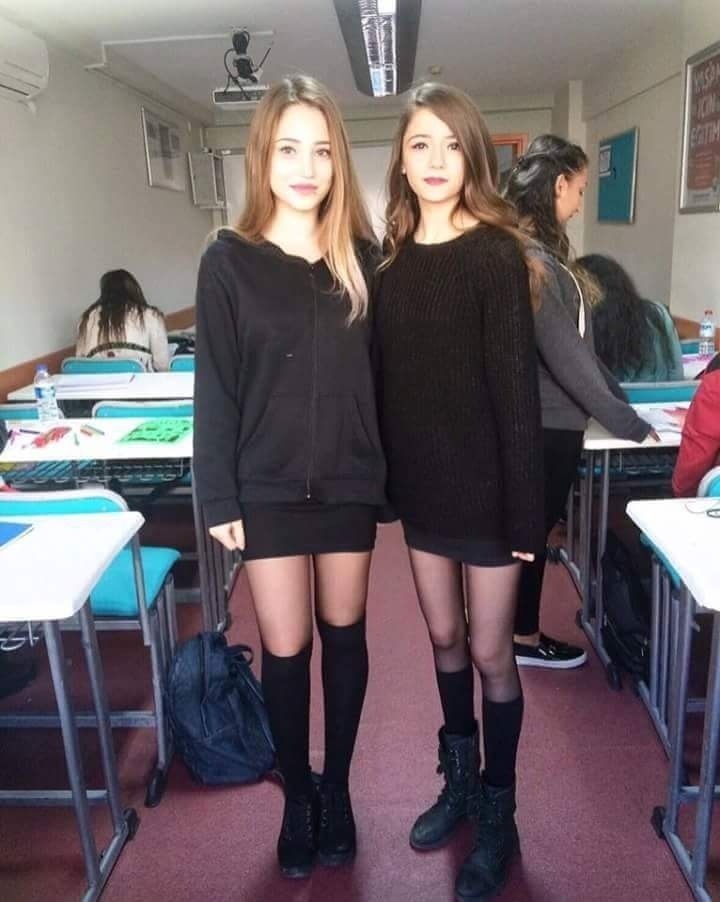 Addicted to Pantyhose