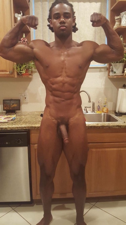 dboygreeneyes:  This nigga got body……💯 porn pictures