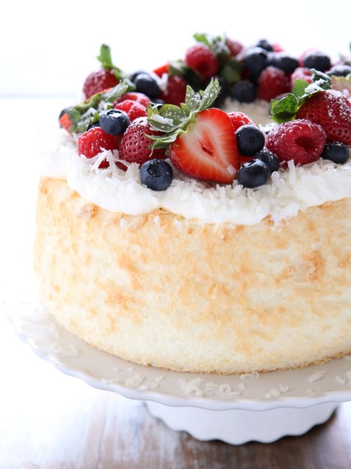 Strawberry angel food cake