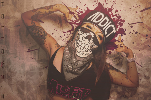 h-o-l-l-o-w-2-5:  Mala Song Shot by h-o-l-l-o-w-2-5 