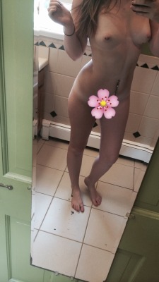 town-slut:  nudes daily
