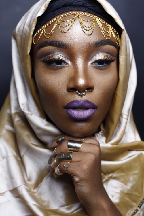 blackfashion: Arabic inspired makeup by @ronkeraji @ronkerajimakeup model: @jessnnecee