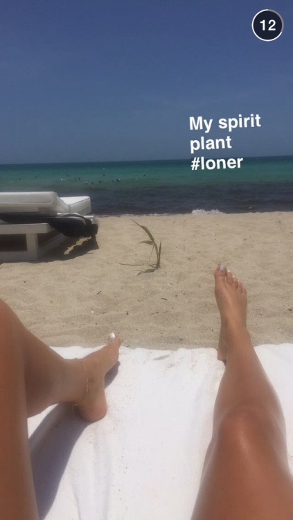 allthingchantel:  Chantel recents activities on snapchat
