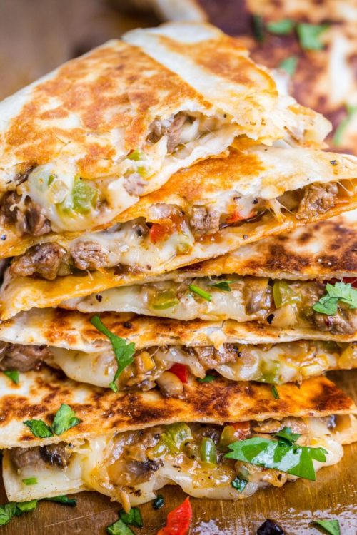 foodffs:Philly Cheesesteak Quesadilla RecipeFollow for recipesIs this how you roll?