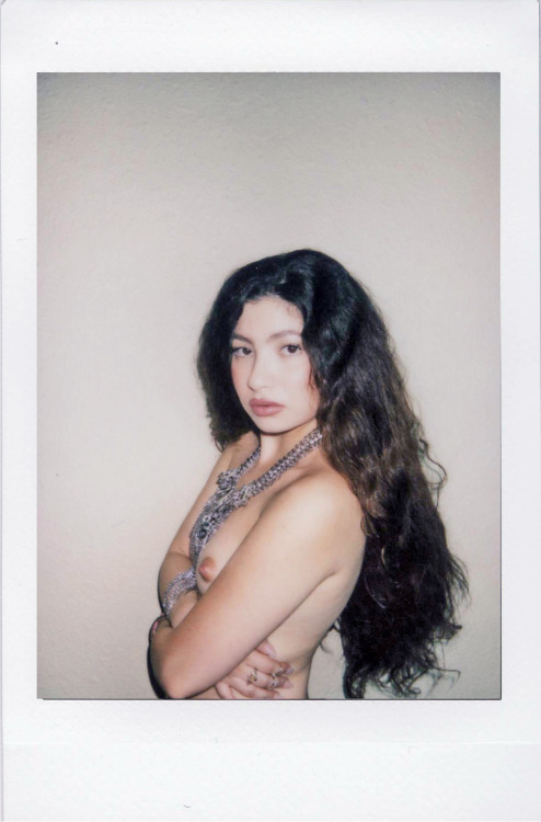 alqphoto:FUJI MINI INSTANT FILMMODEL: ANGIE ( IG: @DARKPINKMATTER : TUMBLR: curlysquirts )STYLED BY 