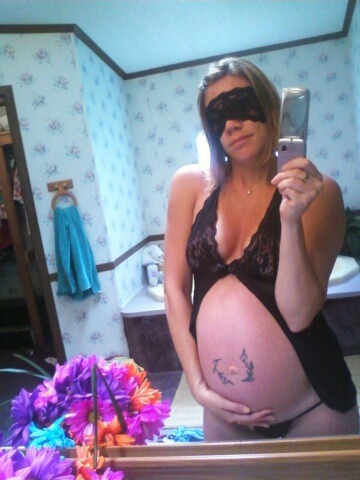 PreggoPix