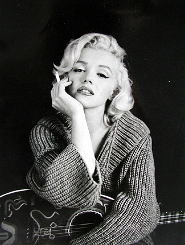 stfumadison:  Marilyn Monroe photographed by Milton Greene in 1953