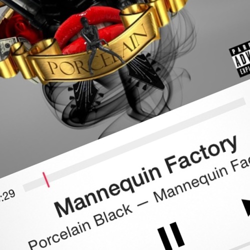 porcelainblackla:  Mannequin Factory  OMG PLEASE GIVE ME COVER