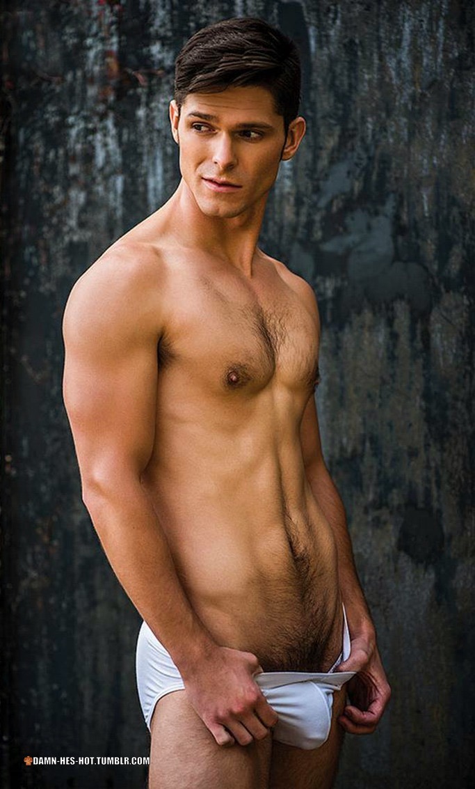 damn-hes-hot:  DAMN HE’S HOT! Follow for daily pics of hot men - https://damn-hes-hot.tumblr.com/