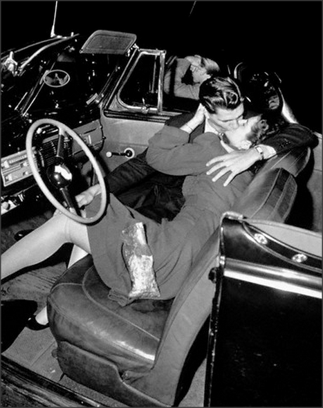1950sunlimited:  Teens, 1950s Teenage love. 