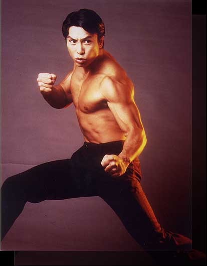 feiyueshoesusa:  Jackie Chen, Jet Li, Donnie Yen and Bruce Lee’s muscle  Looking