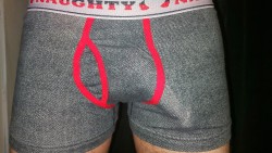 bulge-xlbigdick:  #bulge dickprint                                            .bulge blog - .big cock blog  Yum