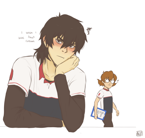 keithvkogane: lance isn’t in uniform because there’s an event and keith is a mess(please