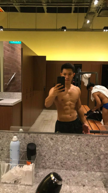 ccbbct:ccbbct:Cavell Lim: www.instagram.com/wafflecreamies/ His boyfriend (in the first pic)