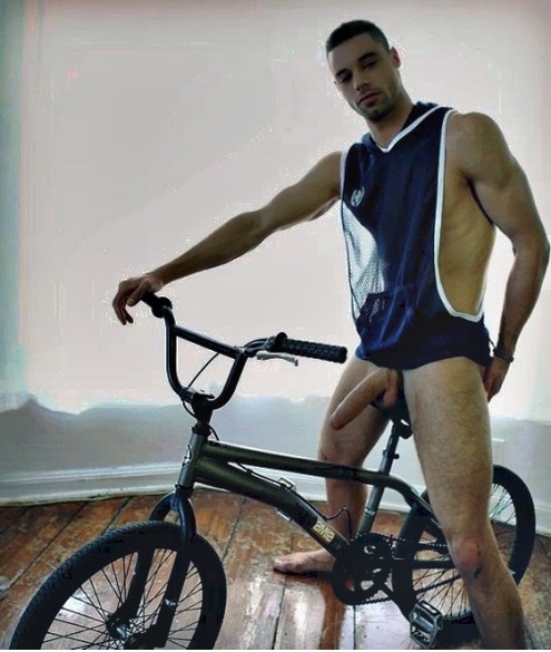 gaytwinkstime:  My hot XXX CAM: http://bit.ly/2altFAJ