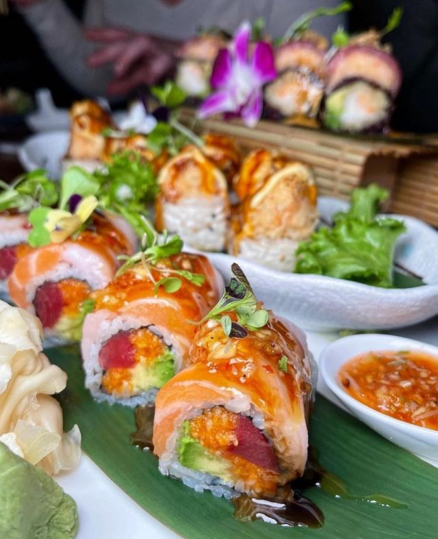 😁👌 📸 from Instagram:   @melschewychow #SUSHIMODE#sushi#sushitime#sushilovers#sashimi#sushifix#sushidate#japanesefood#sushilove#sushiroll#yummy#munchies#foodpornshare#nomnom#Repost