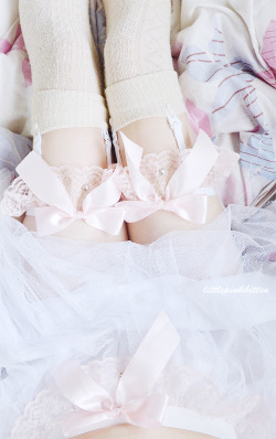 littlepinkkittenlingerie:  thelittlepinkkitten on etsy