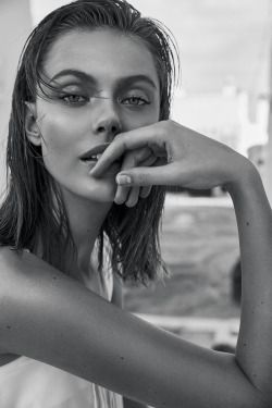 queenfrida:  Frida Gustavsson photographed by Andreas Sjödin for Elle Sweden, July 2015