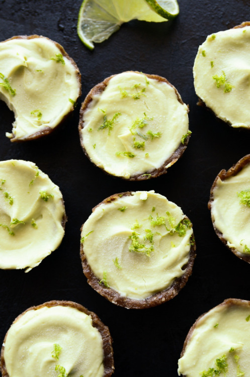 happyvibes-healthylives: Raw Mini key Lime Pies