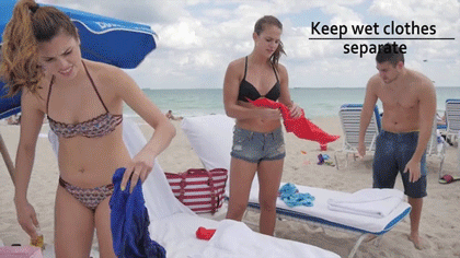 sizvideos:  Dezzio is the most functional beach bag you’ll ever find - Full video 