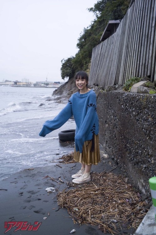 soimort48:  「漫画アクション 2018年No.1」 矢吹奈子  https://www.amazon.co.jp/dp/B0772BTKRK/