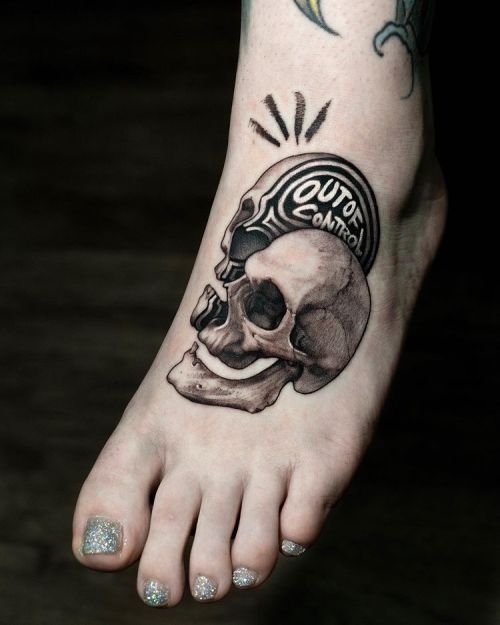 ig: camoz blackw;foot;quote;skull