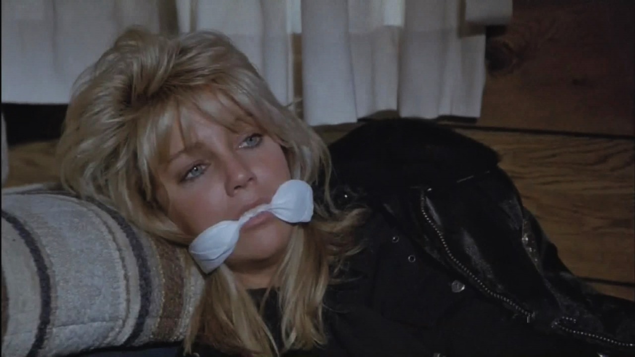 superbounduniverse:  distressfulactress:  Heather Locklear in TJ Hooker   Superbound