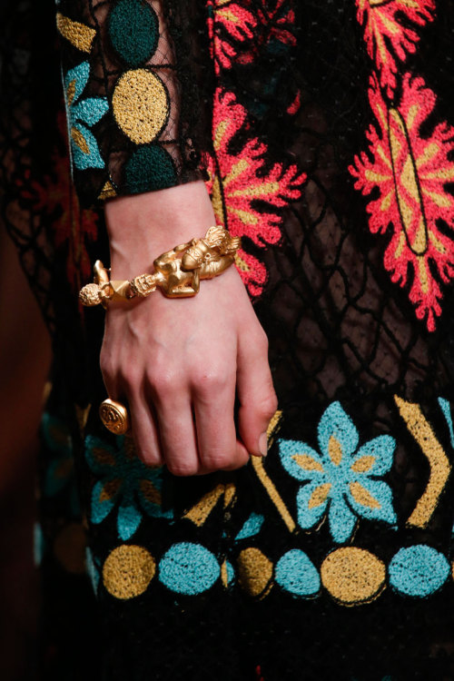 girlannachronism:Valentino spring 2014 rtw details