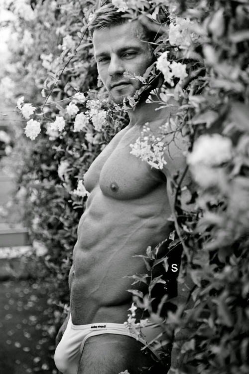 completelyfine:  Too many damn people like completelyfine for their source of horny content.  You should too. http://completelyfine.tumblr.com